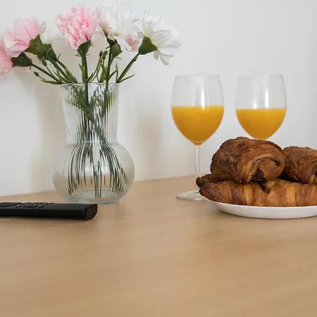 Apartamento Budget Downtown With Parking *