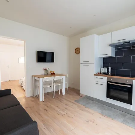 דירה Budget Downtown With Parking