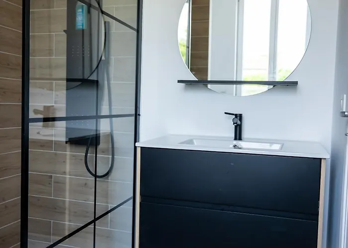 Budget Downtown With Parking Lägenhet *